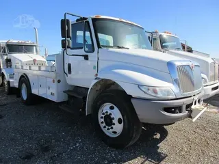 2018 INTERNATIONAL DURASTAR 4300