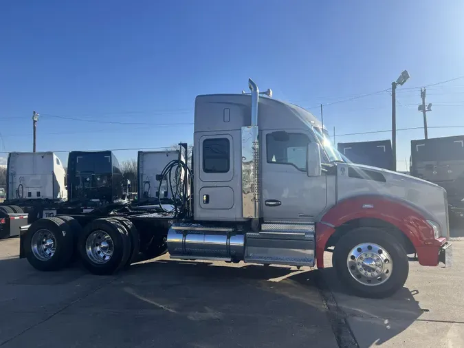 2018 Kenworth T880