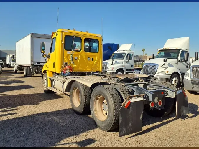 2018 FREIGHTLINER CASCADIA 113
