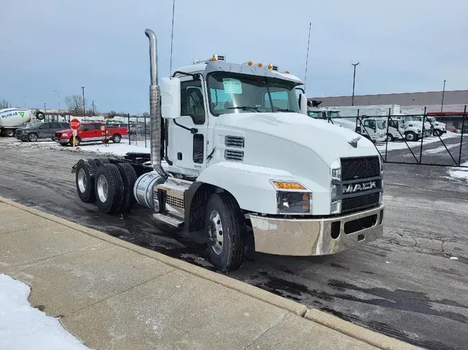 2026 MACK AN64T