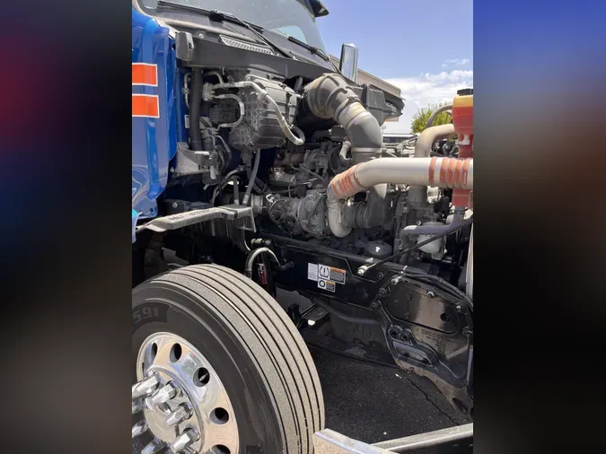 2021 Peterbilt 579