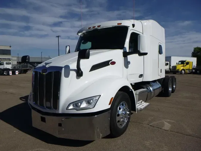 2022 Peterbilt 579f2e4d4a1f944bd8e5aacfbf9c243a4cd