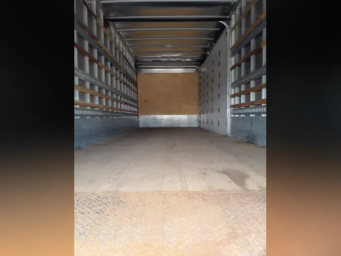 2018 FREIGHTLINER/MERCEDES M2 106f2e5a6ce9dbd9984615bad993874c752