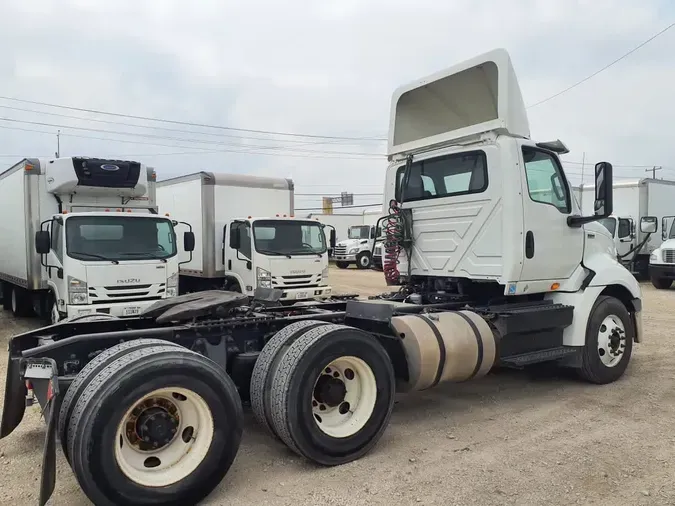 2018 NAVISTAR INTERNATIONAL RH613 DAYCAB T/A