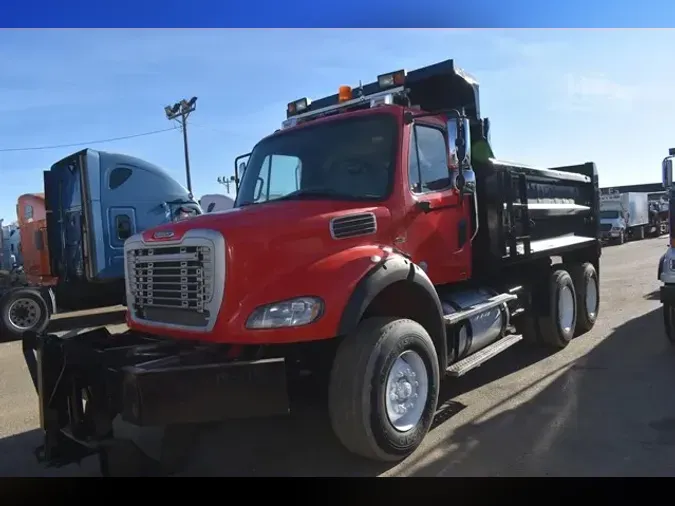 2011 FREIGHTLINER BUSINESS CLASS M2 112