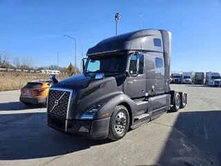 2024 VOLVO VNL64T760