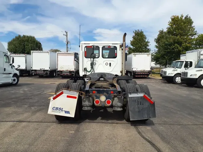 2018 FREIGHTLINER/MERCEDES CASCADIA 113