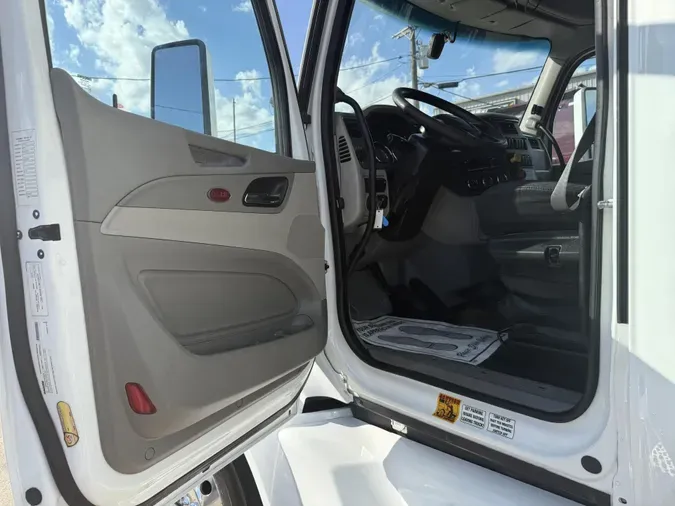 2022 Peterbilt 579