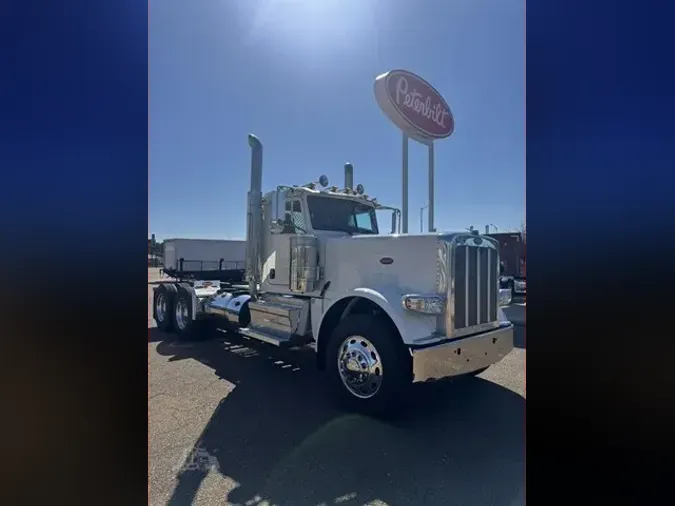 2022 PETERBILT 389