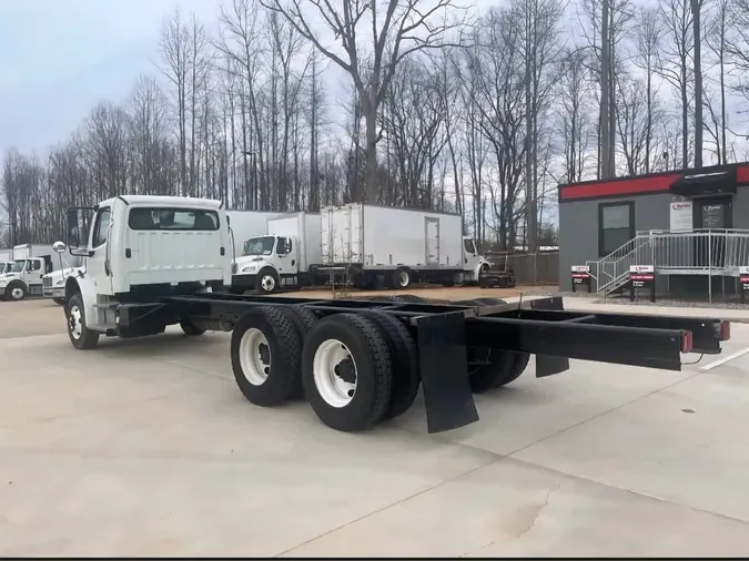 2019 FREIGHTLINER/MERCEDES M2 106