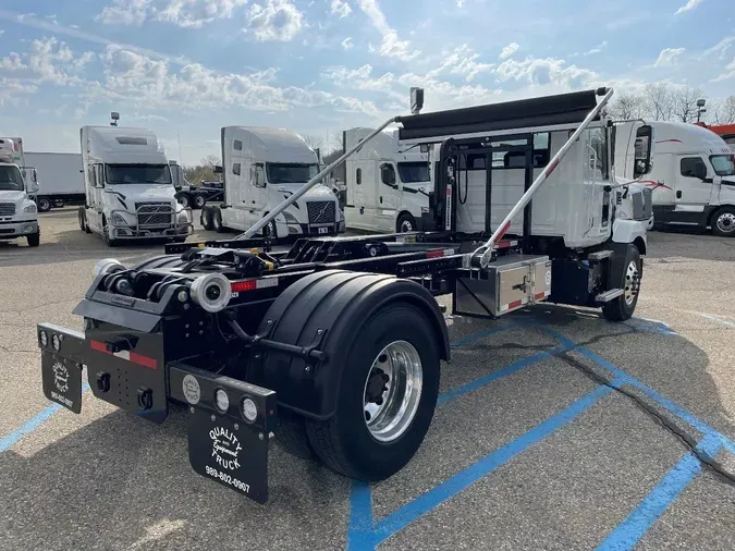 2026 MACK MD MD7 Derated