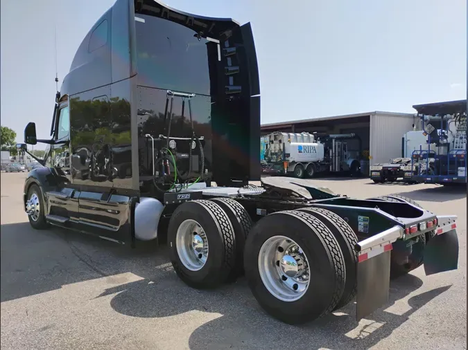 2023 Peterbilt 579f2fbbd09b24a7a96d86bc0723899b9bd