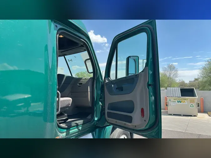 2018 Freightliner Cascadia