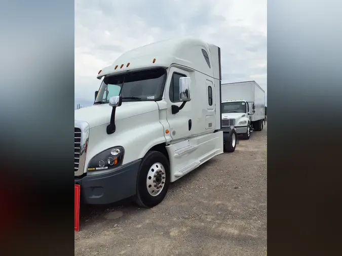 2020 FREIGHTLINER CASCADIA 125f303227a2eedeba00a58190ddf89342a
