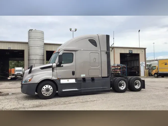 2023 Freightliner Cascadia