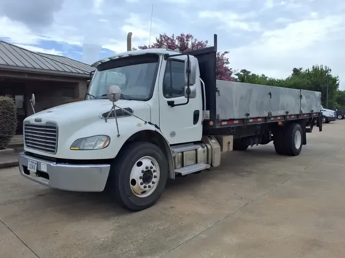 2019 FREIGHTLINER/MERCEDES M2 106f30712fce56a902df6bad895da47984f