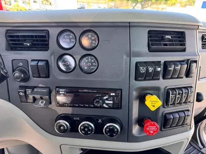 2020 Peterbilt 579f3076afbe0528dde5047945c8baa0770