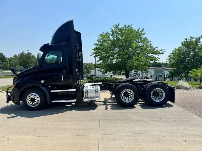 2020 Freightliner Cascadia