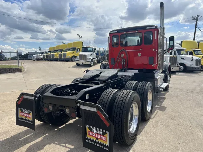 2020 Peterbilt 567