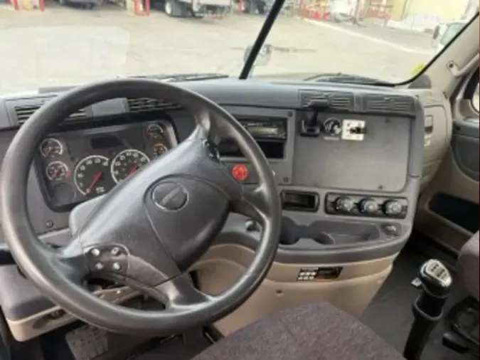 2017 FREIGHTLINER/MERCEDES CASCADIA 125f30fcbc6e90189d437fbc17644866ce1