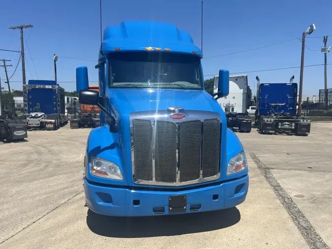 2021 Peterbilt 579