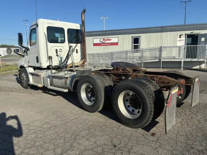 2019 FREIGHTLINER/MERCEDES NEW CASCADIA PX12664f31e194e6988362ef6ab895af3fe320b