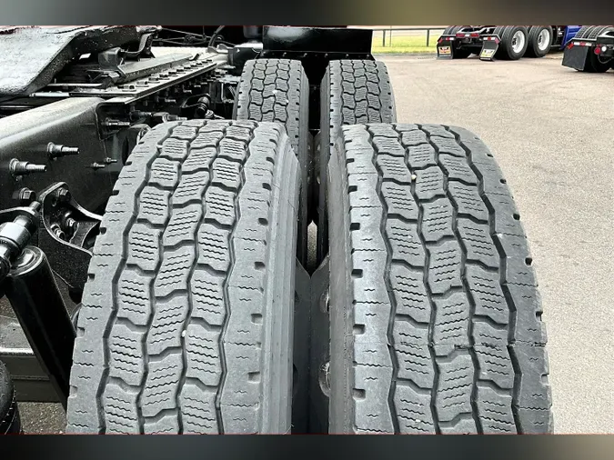 2021 INT LT625 6x4