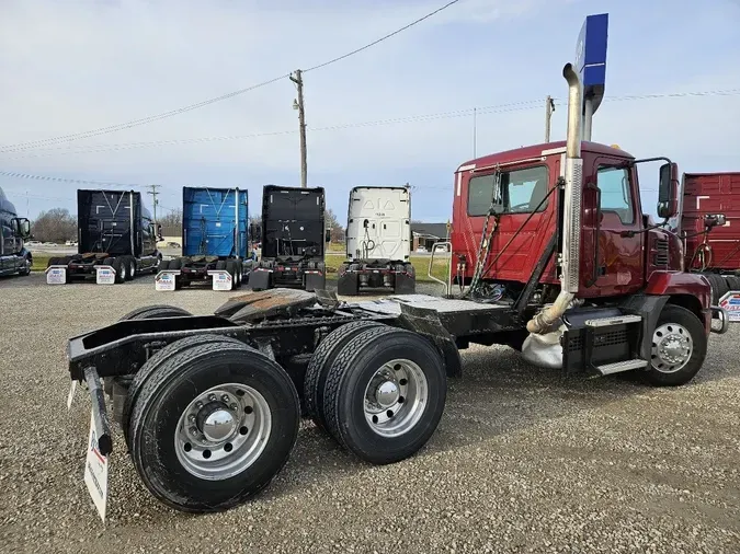 2019 MACK ANTHEM AN64T