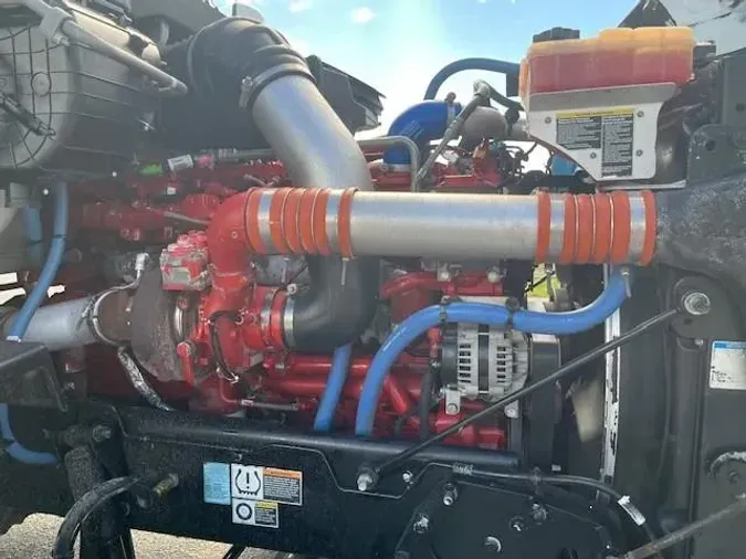 2020 Peterbilt 567