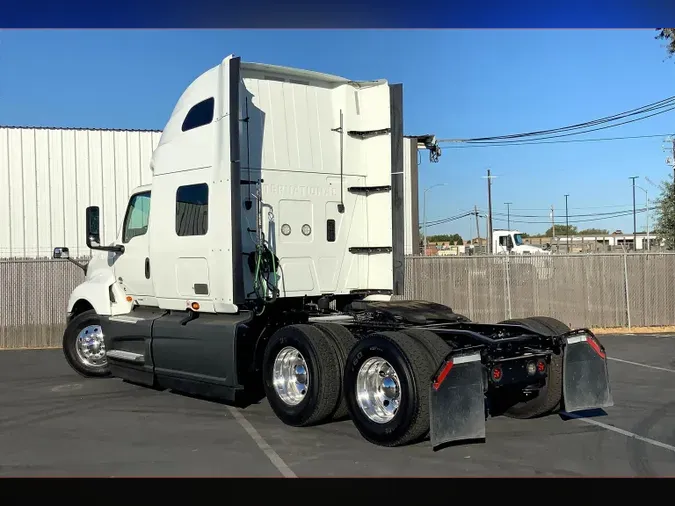 2022 INT LT625 6x4