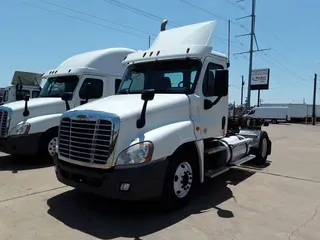 2020 FREIGHTLINER/MERCEDES CASCADIA 125