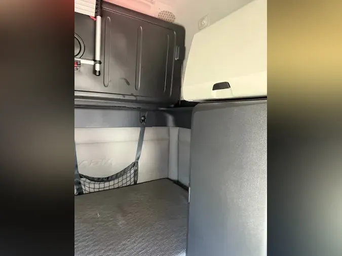 2021 FREIGHTLINER CASCADIA 126