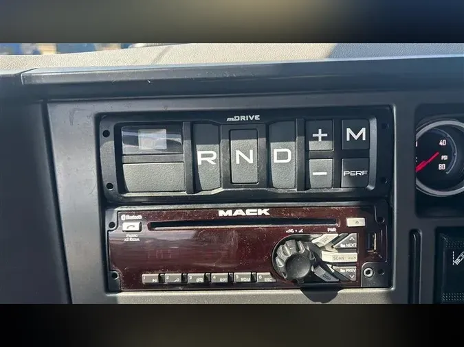 2020 MACK ANTHEM