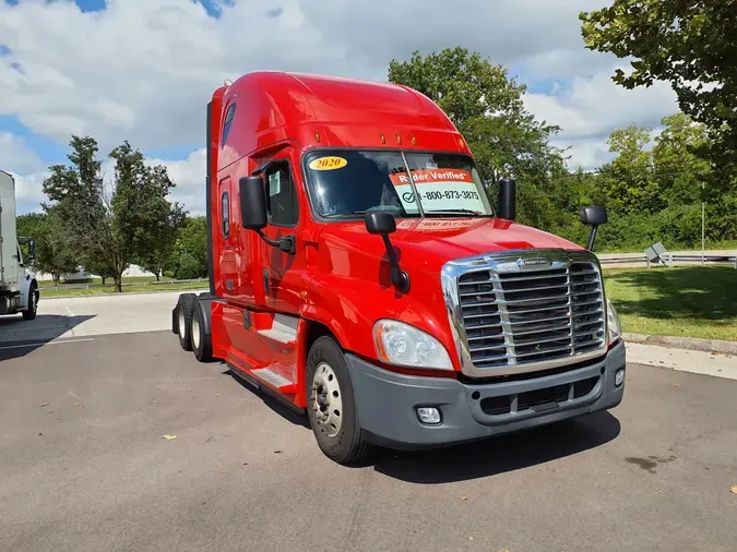 2020 FREIGHTLINER CASCADIA 125