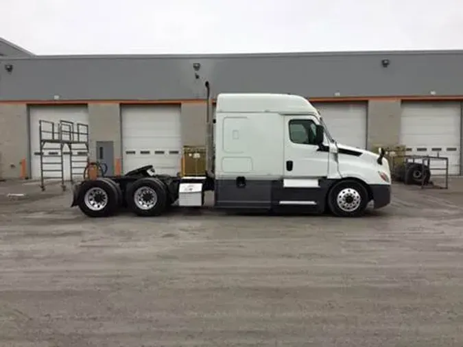 2020 Freightliner Cascadia