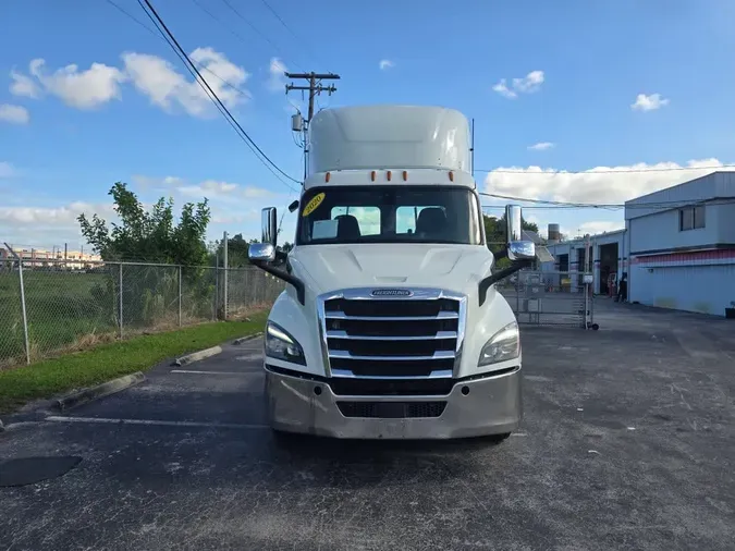 2020 FREIGHTLINER/MERCEDES NEW CASCADIA 116f333679ebdb7134737aab18ab75b92f8