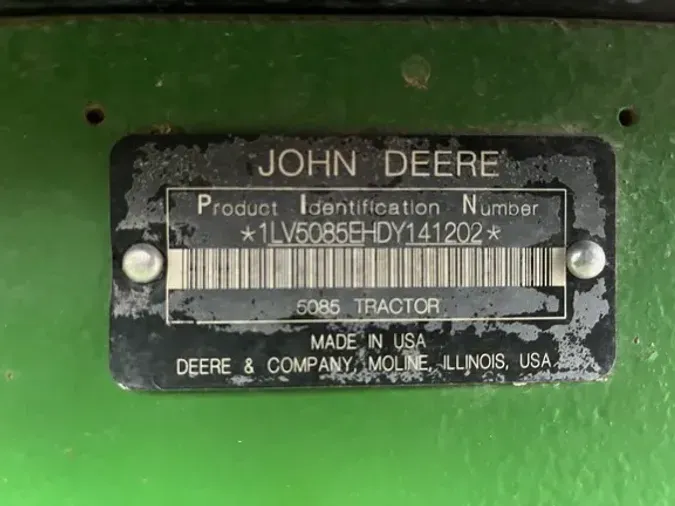 2013 John Deere 5085E