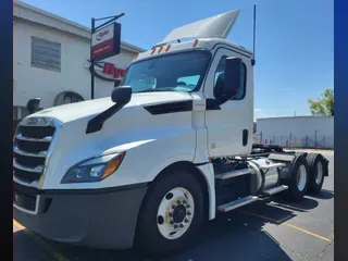 2019 FREIGHTLINER/MERCEDES NEW CASCADIA PX12664