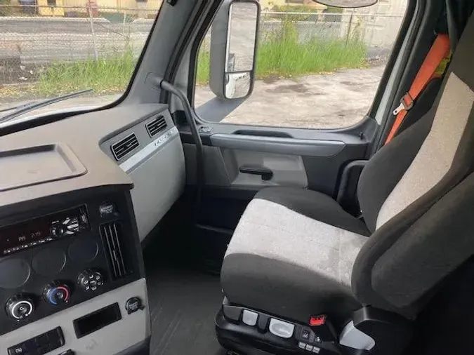 2020 Freightliner Cascadia