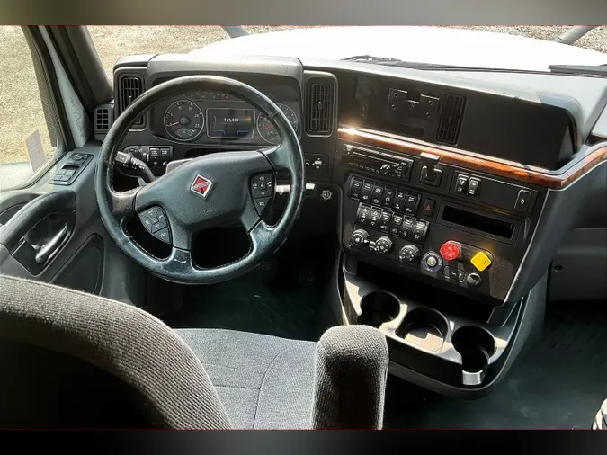2021 INT LT625 6x4
