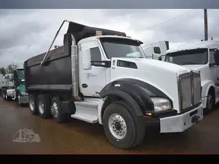 2019 KENWORTH T880