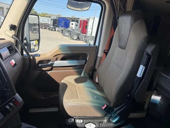 2022 Kenworth T680f34888426b728fb61c3e3b479186f9bd