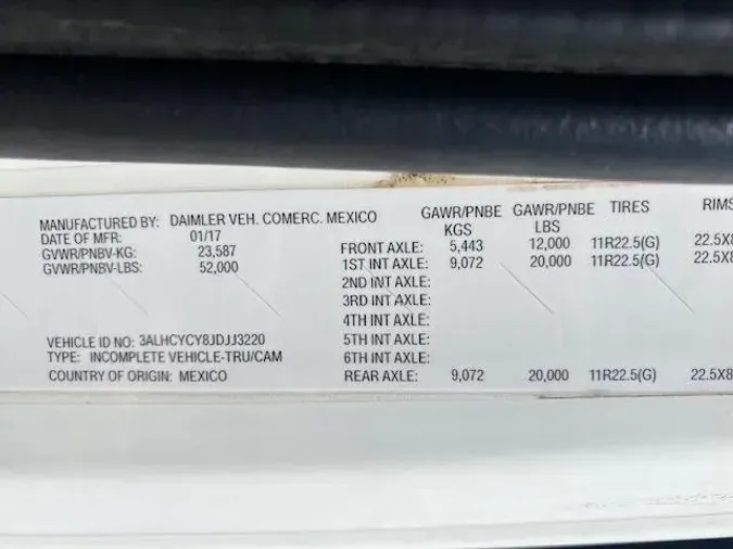 2018 Freightliner Business Class M2 106