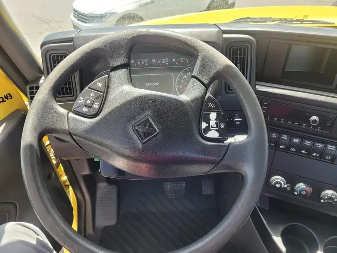 2023 International LT625