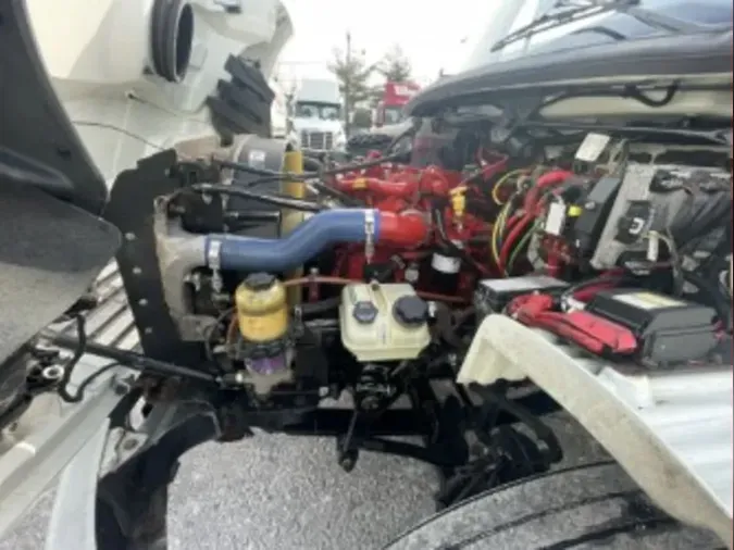 2019 FREIGHTLINER/MERCEDES M2 106