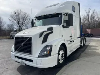 2018 VOLVO VNL670