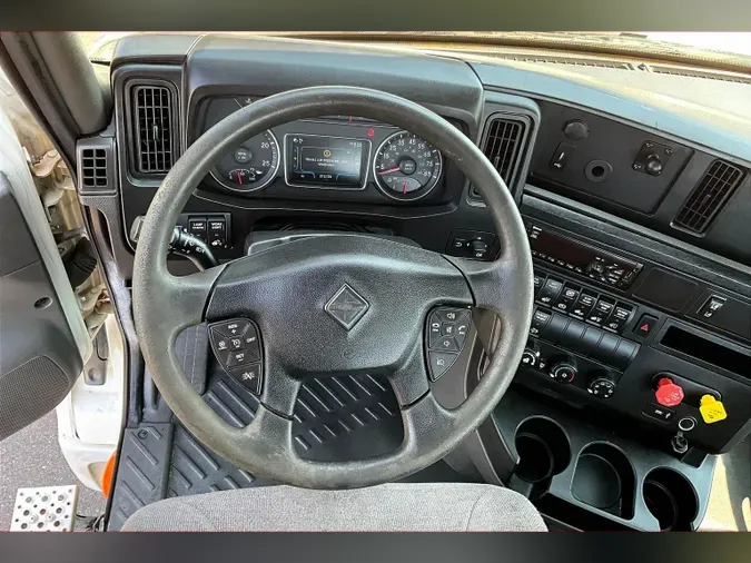 2020 INT LT625 6x4