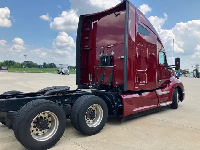 2020 Kenworth T680