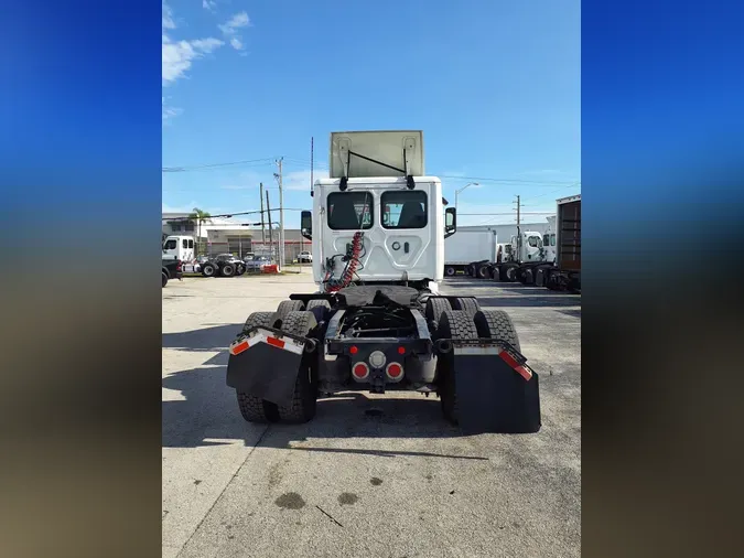 2020 FREIGHTLINER/MERCEDES NEW CASCADIA PX12664