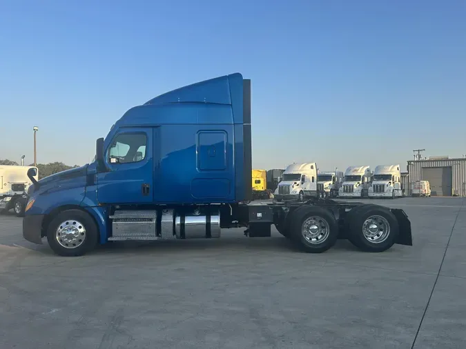 2020 Freightliner Cascadia